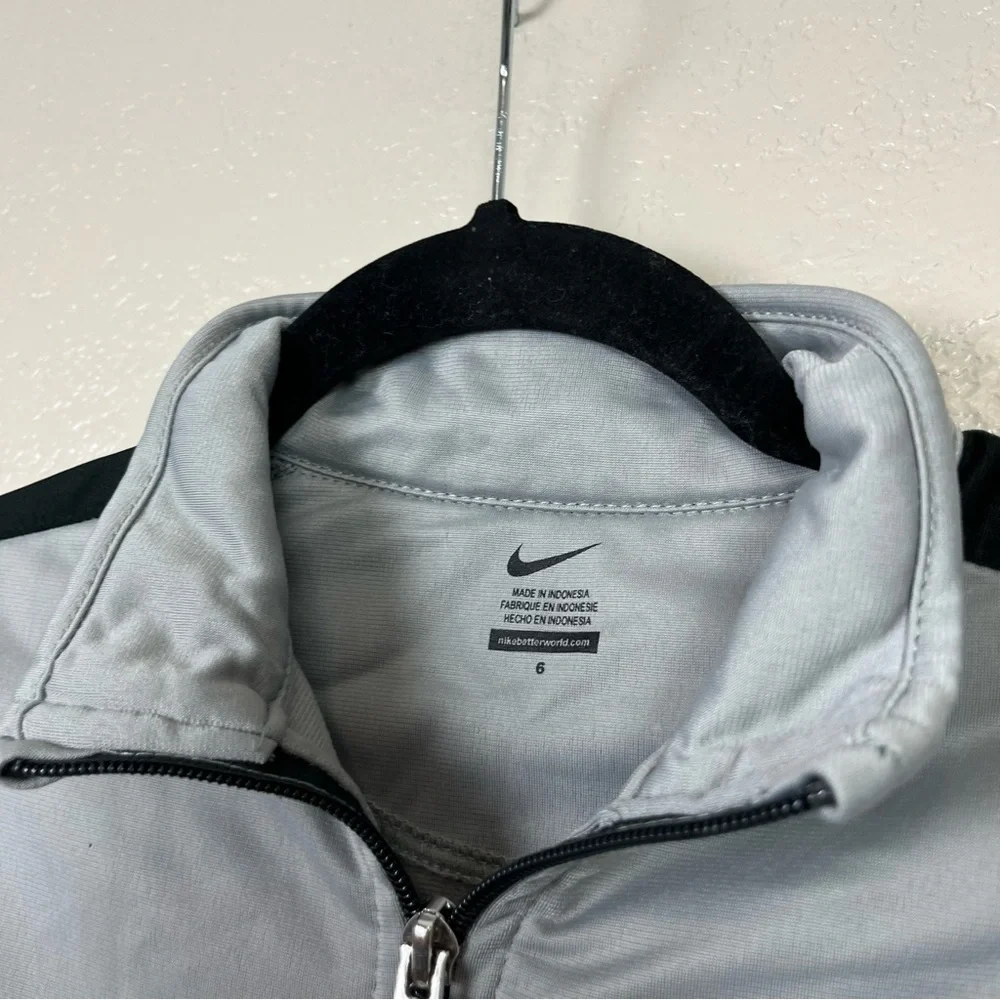 Nike boy long sleeve full‎ zip athletic black gray sweatshirt size 6
